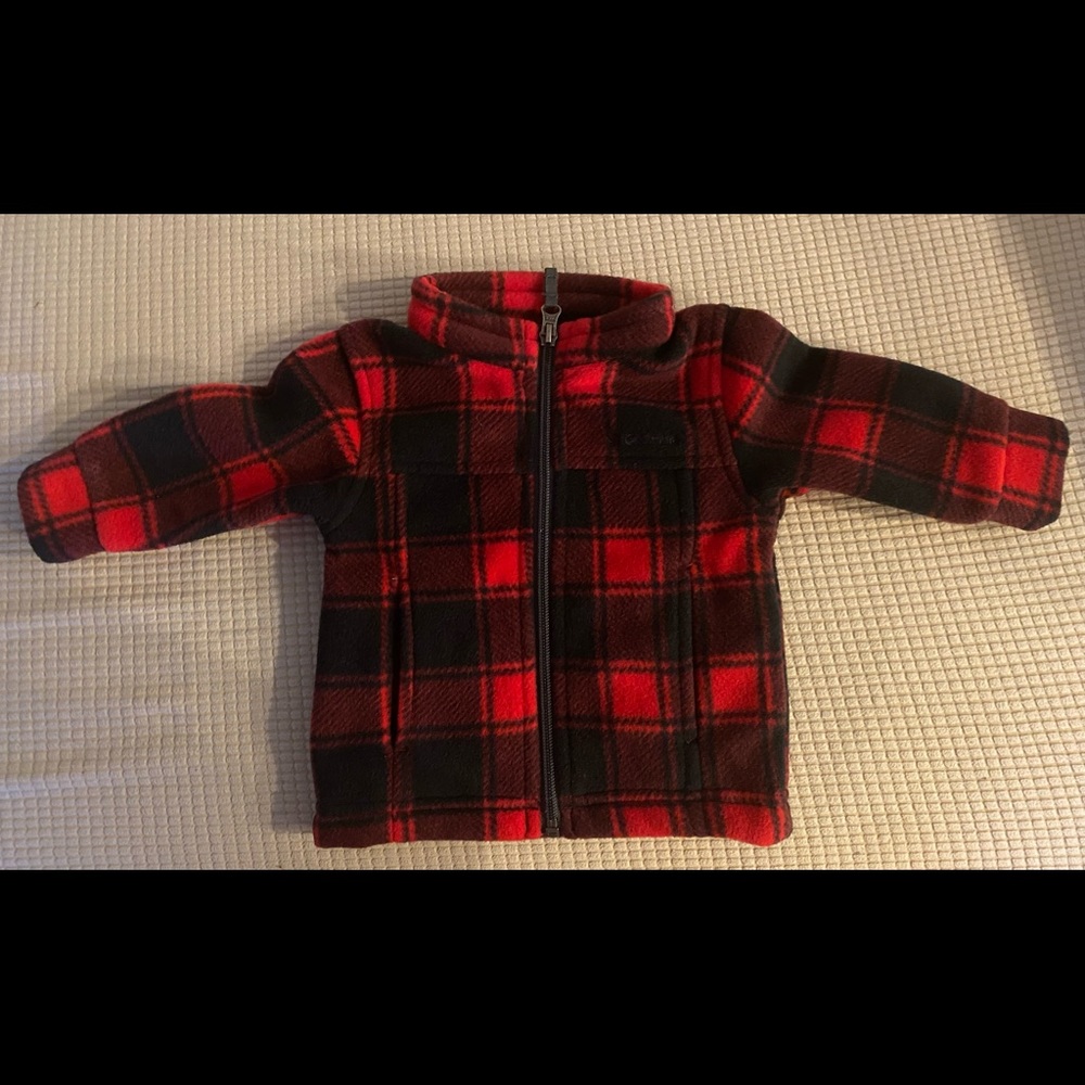 Cute flannel perfect for fall weather or pictures